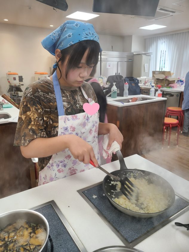 飛鳥未来きずな高校様クッキングクラス［ハンバーグ弁当編］