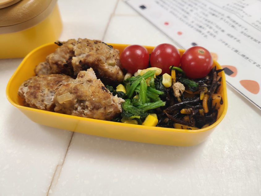 飛鳥未来きずな高校様クッキングクラス［ハンバーグ弁当編］